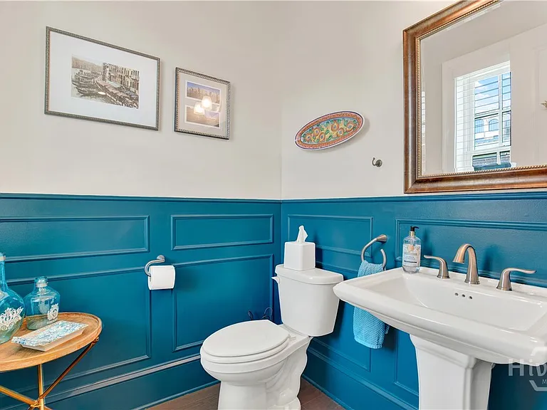 437 Port St — Photo 21