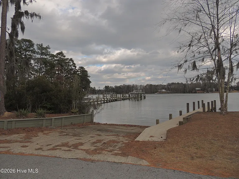 164 Bay View Dr — Photo 47