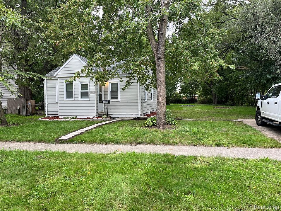 1st image of 21371 Doepfer Rd