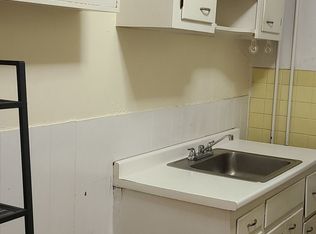2756 27th St APT 2L, Astoria, NY 11102