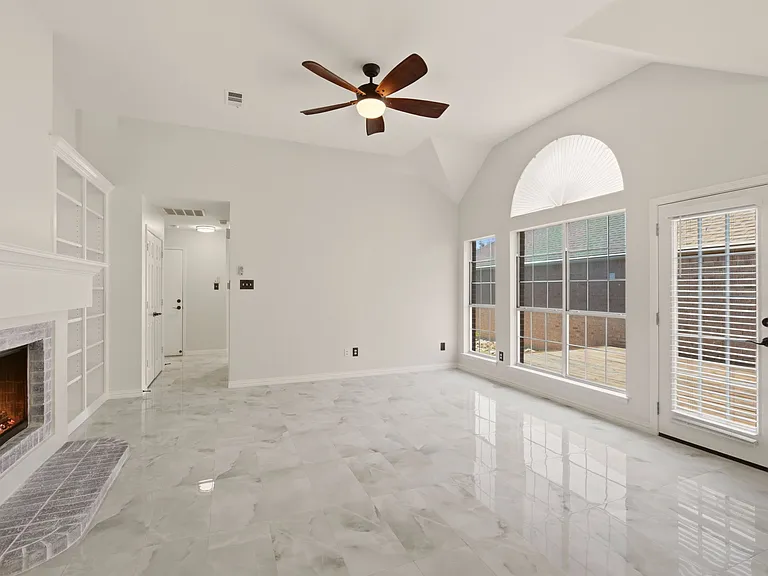 3277 Green Ct — Photo 9