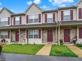 45 Yarrow Ct, Manchester, PA 17345