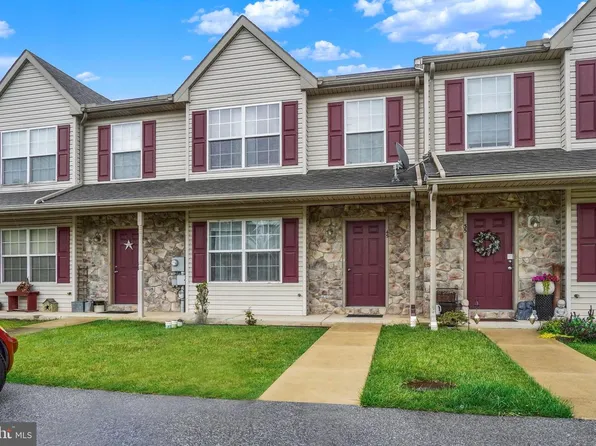 45 Yarrow Ct, Manchester, PA 17345