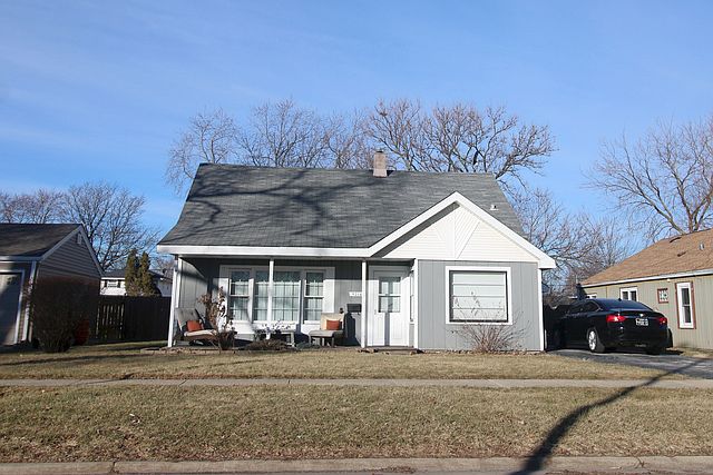 1st image of 9216 Lynwood Dr