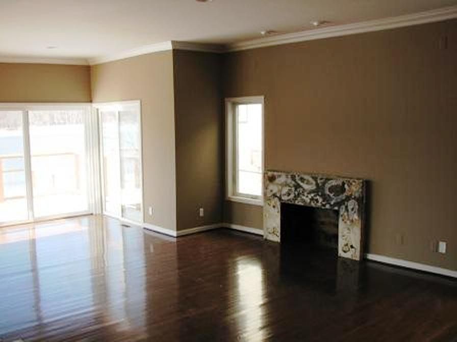 1st image of 864 Wolverine Dr