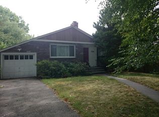 754 Vfw Pkwy, West Roxbury, MA 02132