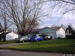 107 Hidden Tree Ln, Amherst, OH 44001