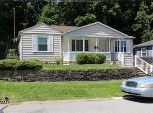 1017 Ridge Dr, South Charleston, WV 25309
