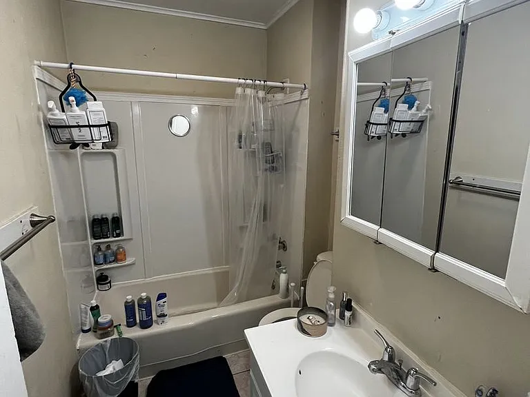 1249 Vestal Ave — Photo 40