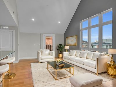 1501 Commonwealth Ave #Penthouse 2, Brighton, MA, 02135