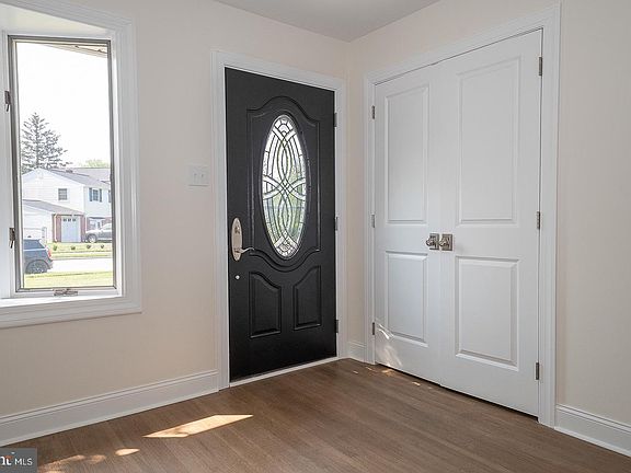 5th image of 503 Poplar Rd