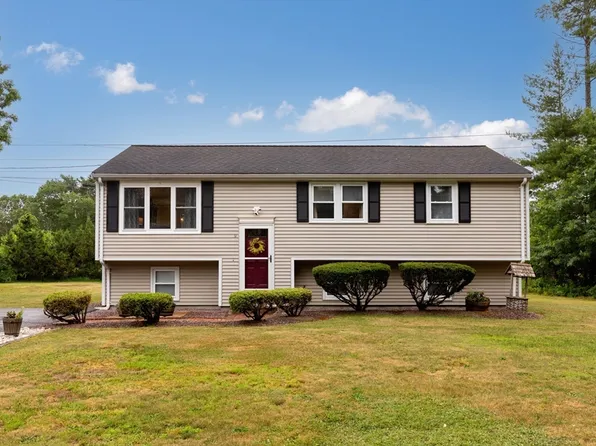 9 Atwood St, Carver, MA 02330
