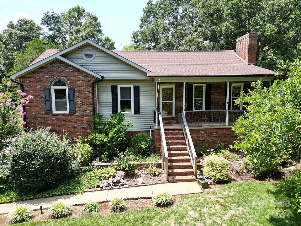 1st image of 171 Timberbrook Ln #16