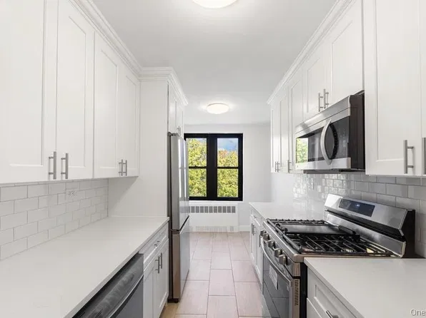 18-35 Corporal Kennedy Street #6D, Bayside, NY 11360