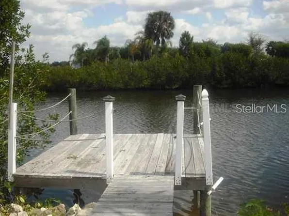 4134 Gardner Dr, Pt Charlotte, FL 33952