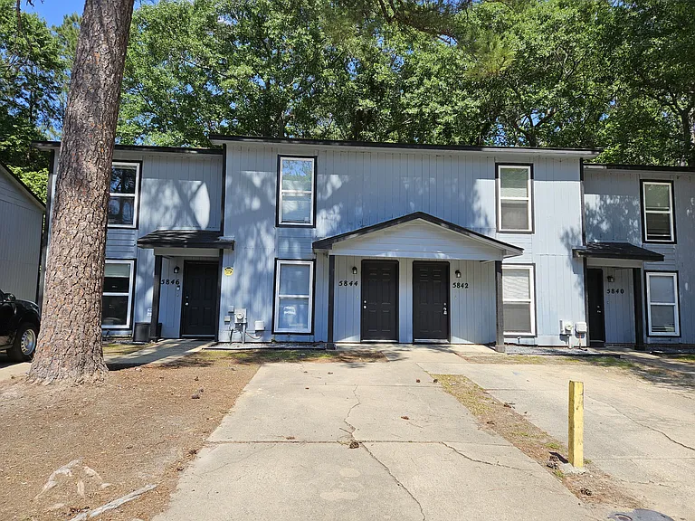 5842 Aftonshire St — Photo 2