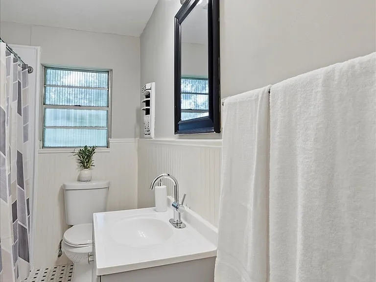 210 Mount Salus Rd — Photo 26