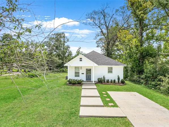 804 S Holly St, Hammond, LA 70403