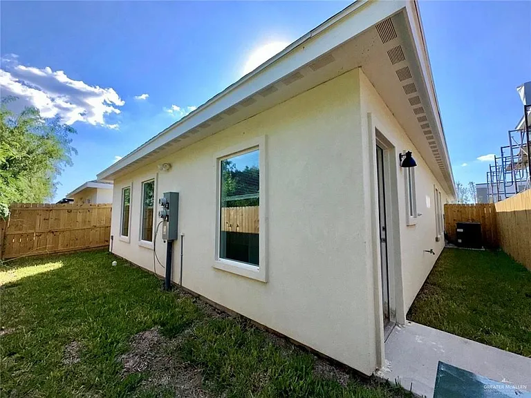 3505 S Dominique Dr #4 — Photo 7