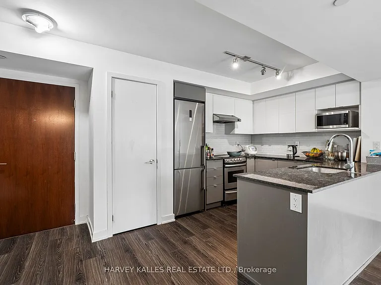 152 Flemington Rd #Townhouse 104 — Photo 15
