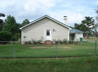 9048 Linscomb Rd, Orange, TX 77632