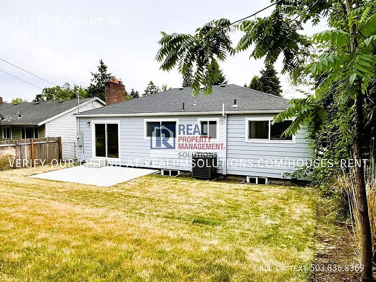 7111 SE Grant St — Photo 61