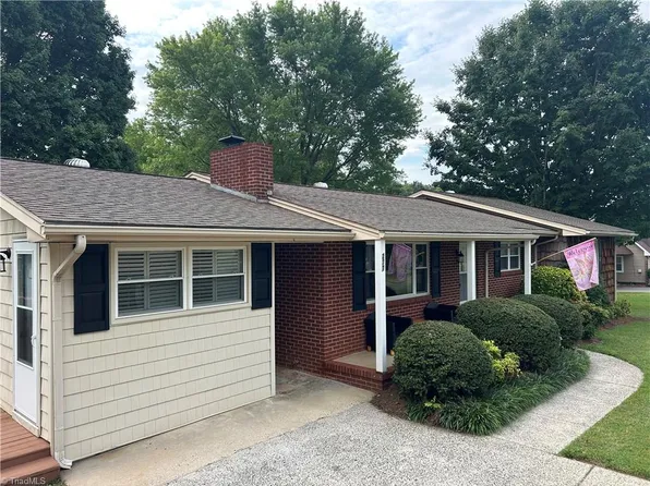 277 Simpson Mill Rd, Mount Airy, NC 27030