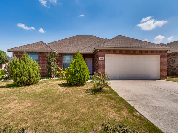 1024 Micah Rd, Burleson, TX 76028