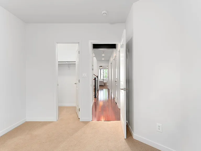2155 S Logan St #2155 — Photo 23