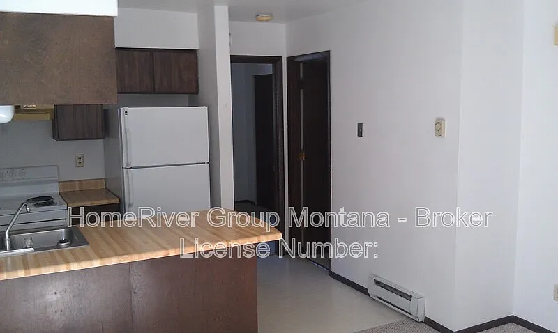 1 bed, 1.0 bath, $1,095 — Photo 3