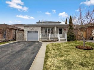 640 Acadia Dr, Hamilton, ON