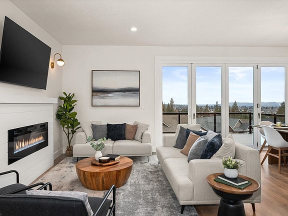 4th image of 2616 S Galway Ln
