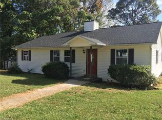 4115 Eisenhower Rd, Winston Salem, NC 27107