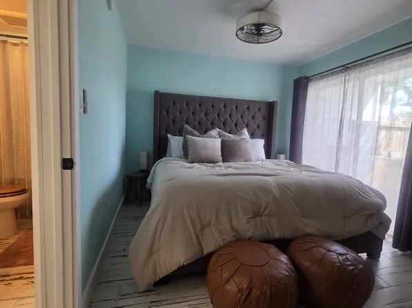 8800 Blind Pass Rd APT 3, St Pete Beach, FL 33706