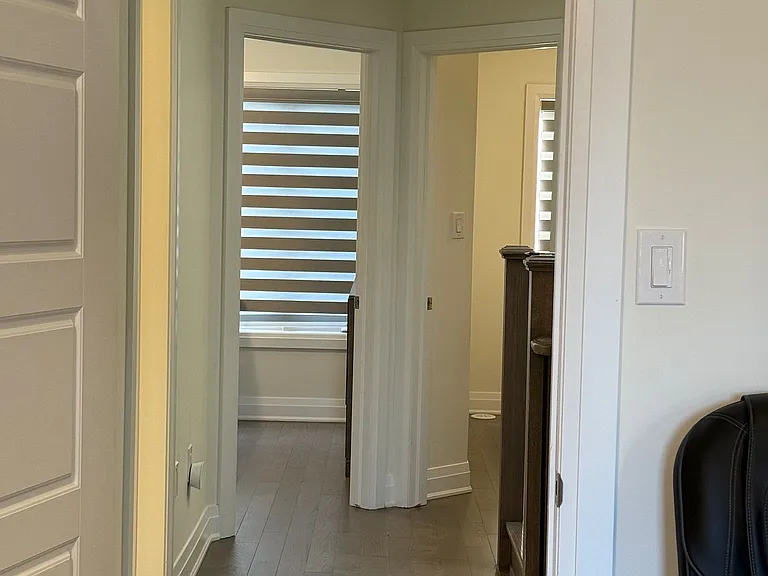 209 The Donway E — Photo 29