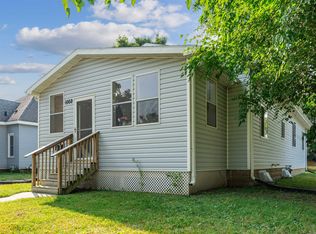 1002 Williston Ave, Waterloo, IA 50702