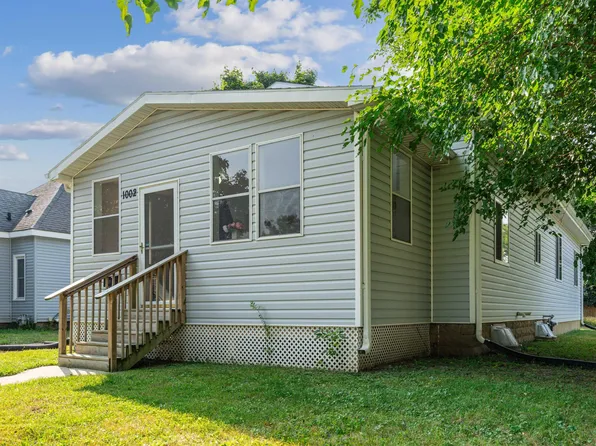 1002 Williston Ave, Waterloo, IA 50702