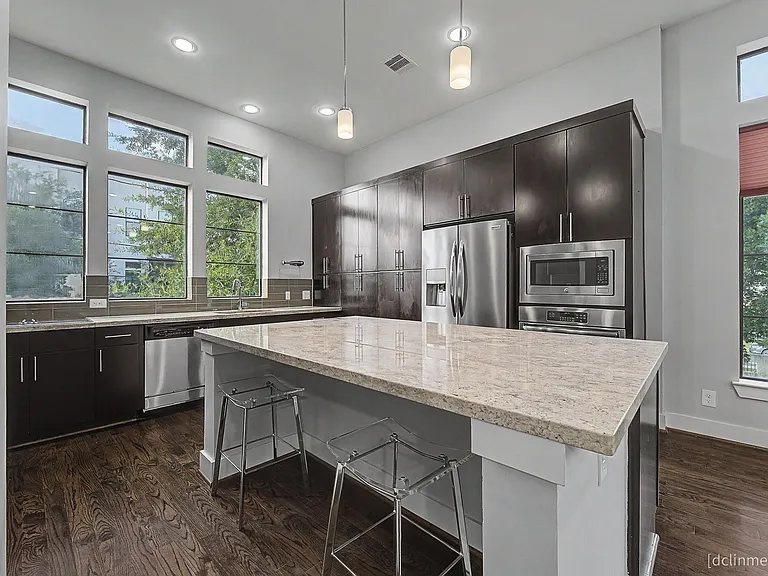 1705 Alamo St — Photo 15