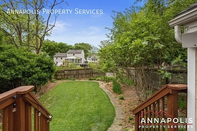 33 Glen Ave — Photo 32