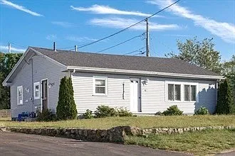 11 Rockport Rd — Photo 1