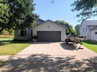 4517 Rigney Ln, Madison, WI 53704