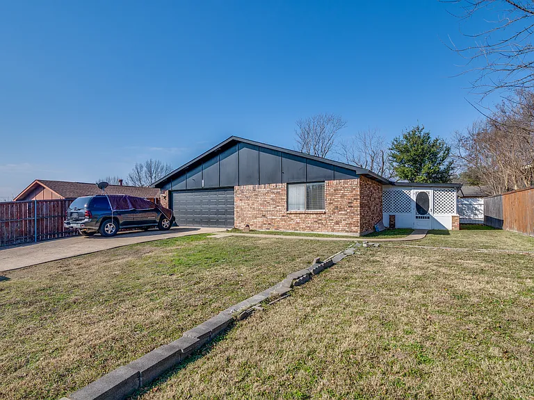 3630 Dumas Trl — Photo 12