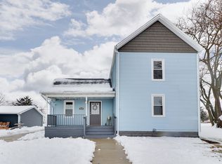204 W Main St, Danvers, IL 61732