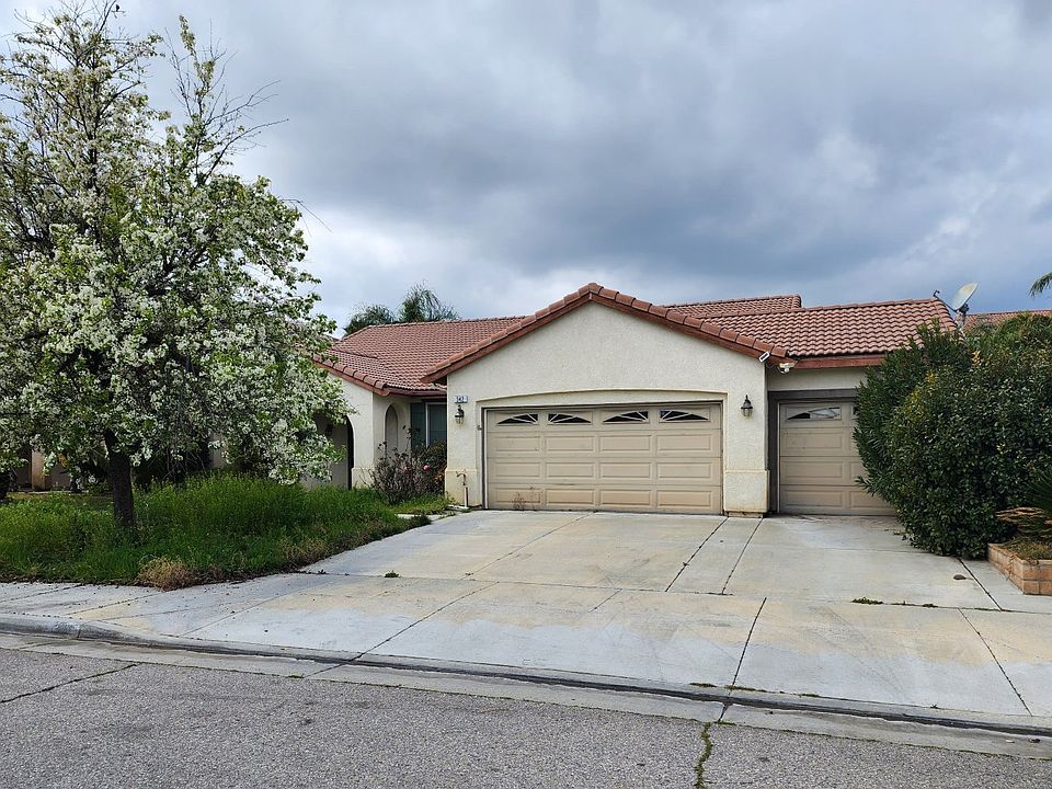 2nd image of 342 La Clarita Ave