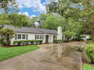 1044 Chimney Rock Rd, Houston, TX 77057