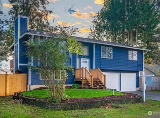 22037 SE 269th St, Maple Valley, WA 98038