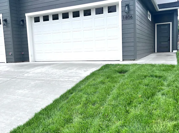 1806 N Coach Ln #1806, Greenacres, WA 99016