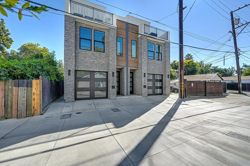 3 bed, 1778 sqft, $2,995 — Photo 1