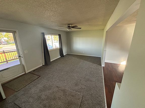 4th image of 4403 Columbine Ave