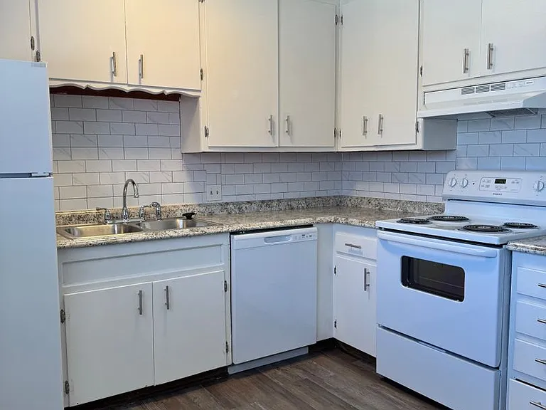 1125 S Quincy Ave #1127 — Photo 3
